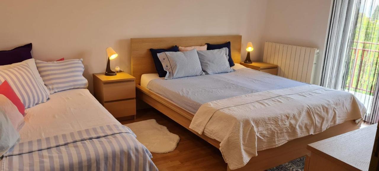 Apartmani Elena Malinska Buitenkant foto