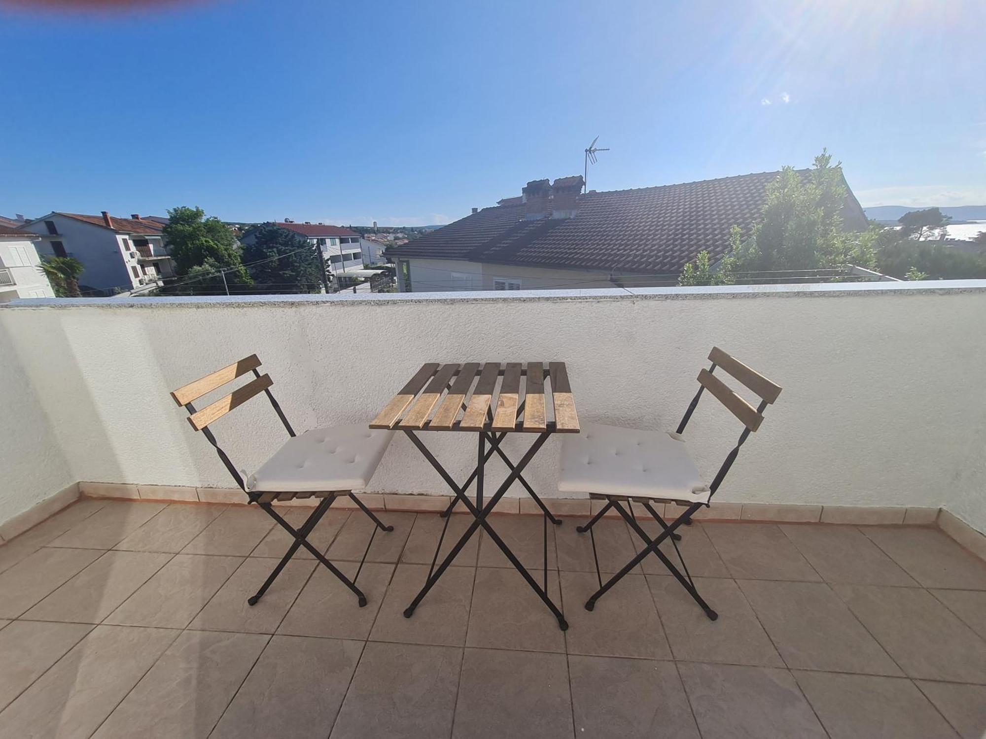 Apartmani Elena Malinska Kamer foto